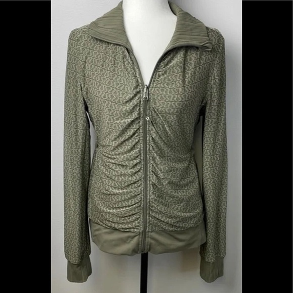 Lululemon Raja Reversible Jacket Fatigue Army Green/Lululemon Logo - Picture 4 of 7